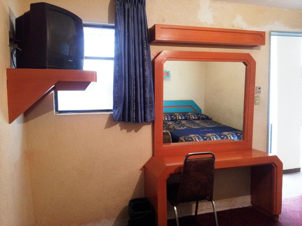 Hotel Florida Mexikóváros Szoba fotó
