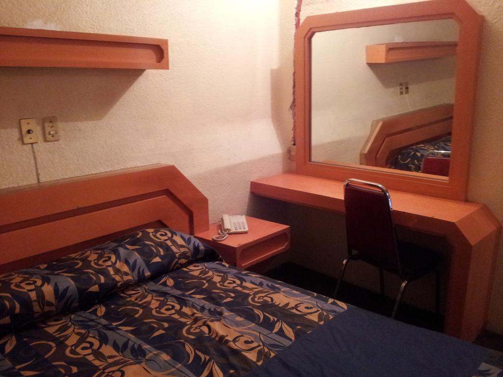Hotel Florida Mexikóváros Szoba fotó